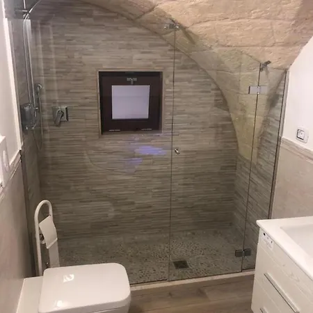 فندق مبيت وإفطار Mastropaolo42 Luxury