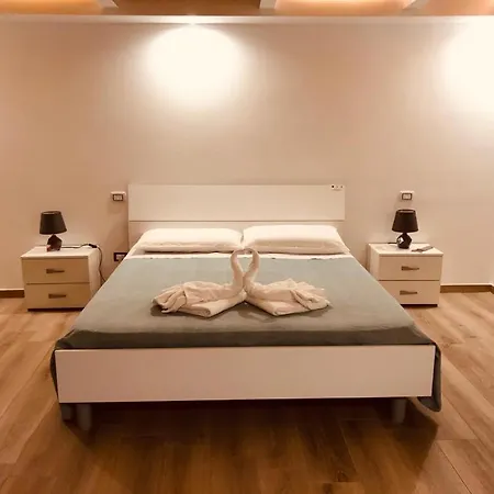 فندق مبيت وإفطار Mastropaolo42 Luxury