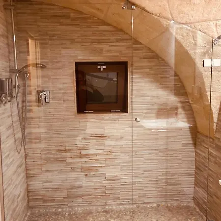 Mastropaolo42 Luxury 3*