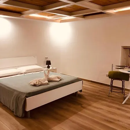 Mastropaolo42 Luxury Nocleg ze śniadaniem *