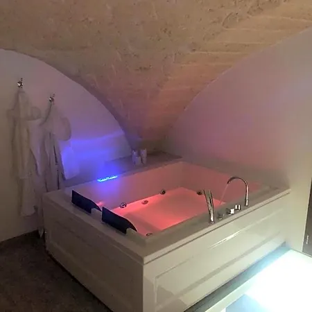 Mastropaolo42 Luxury 3*