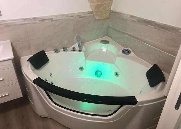 Mastropaolo42 Luxury 3* Grottaglie